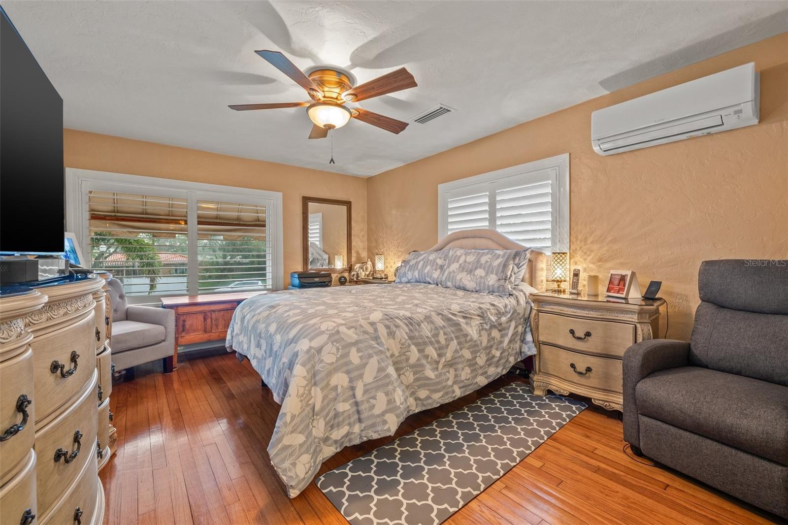 243 SNELL ISLE BLVD NE