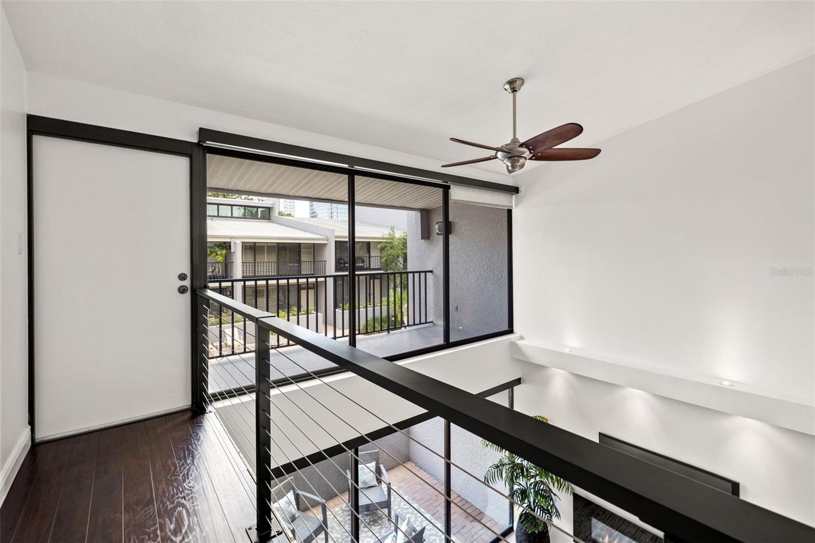 301 2ND ST N #5