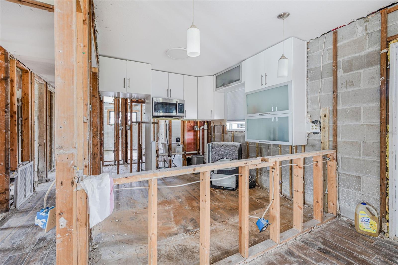 3626 BAYSHORE BLVD NE