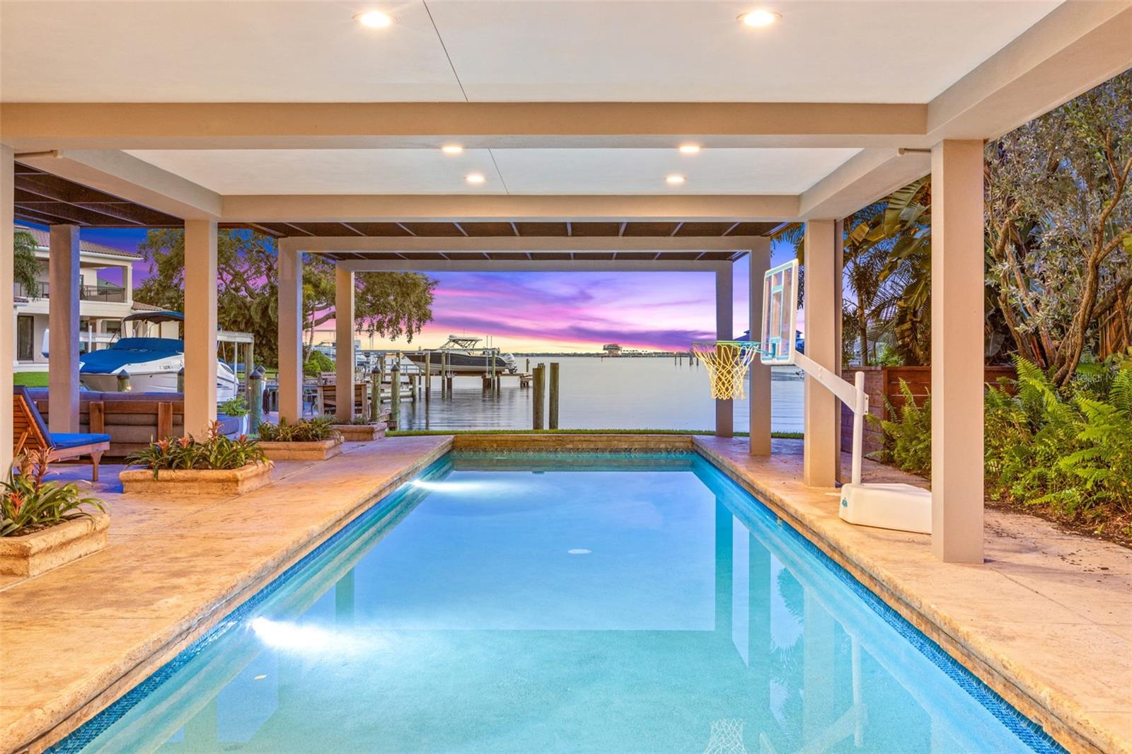 1365 BRIGHTWATERS BLVD NE