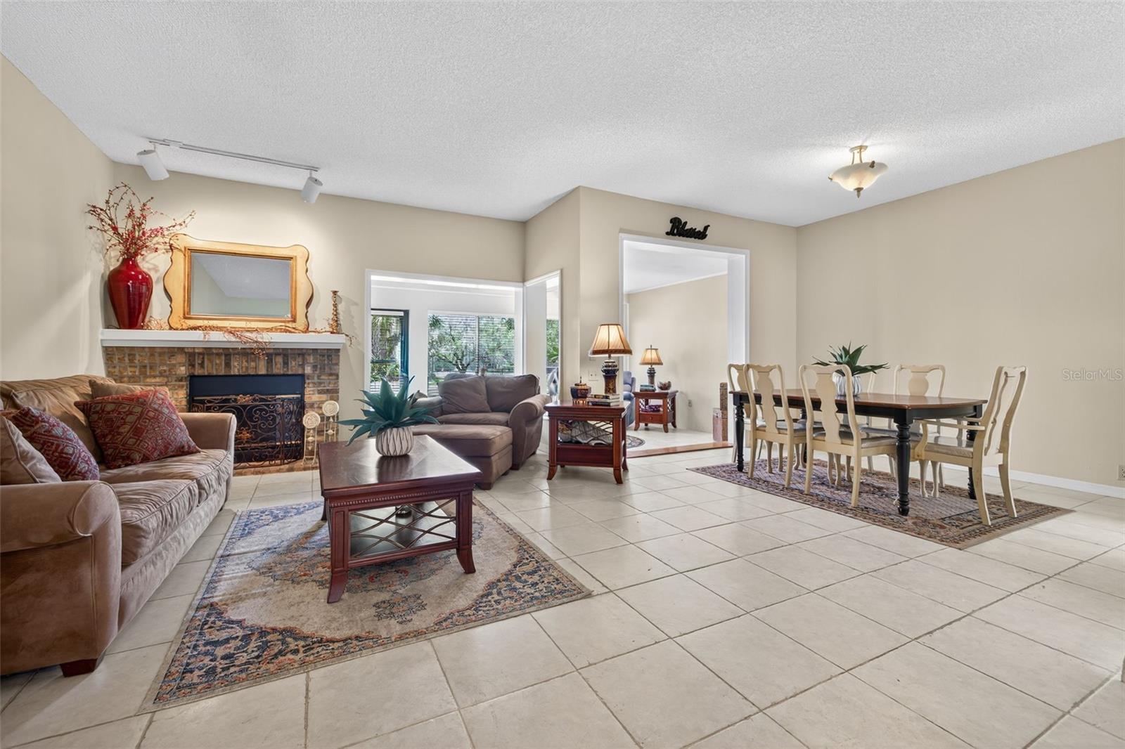 3001 LANDMARK BLVD #102