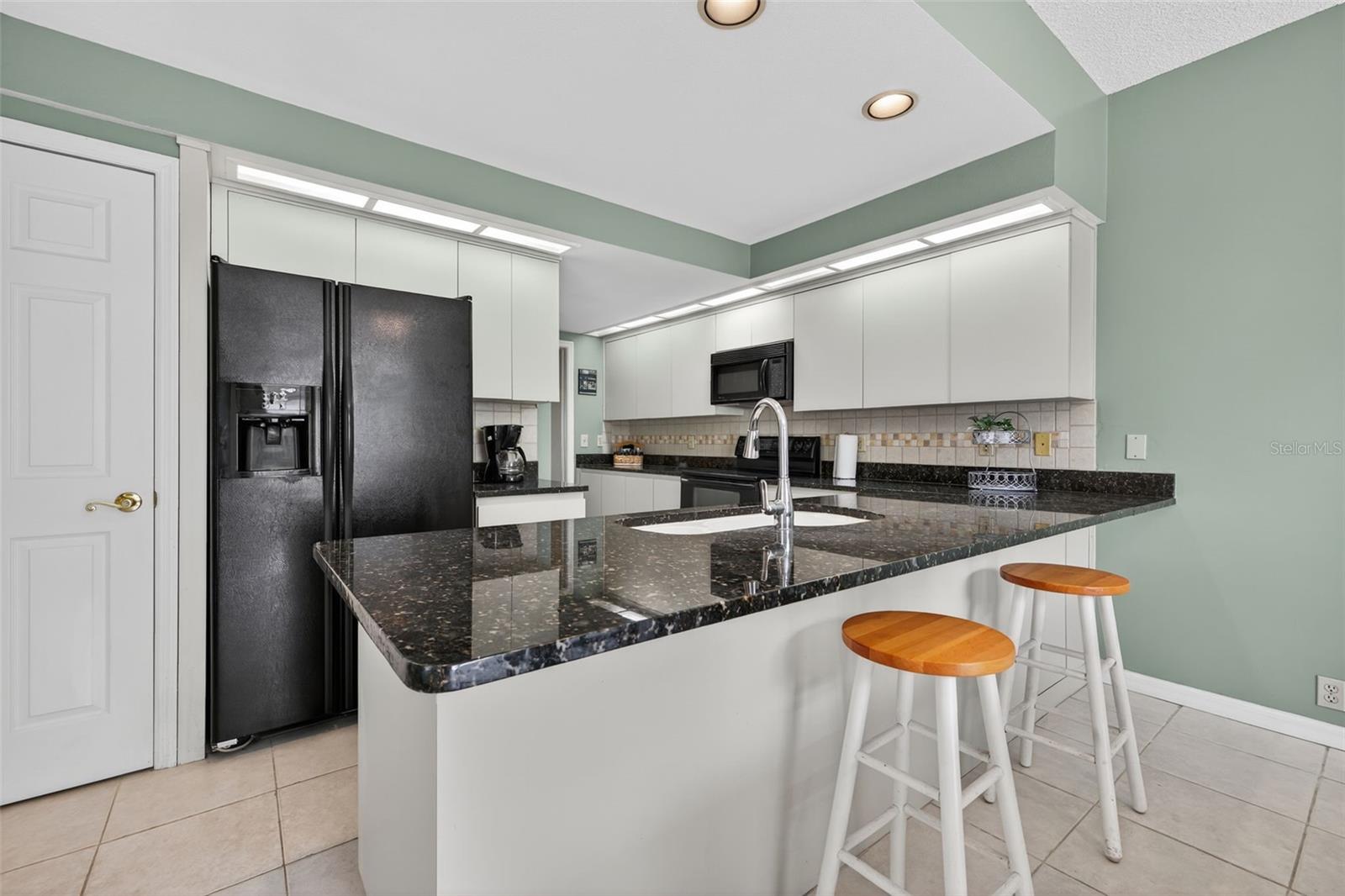 3001 LANDMARK BLVD #102