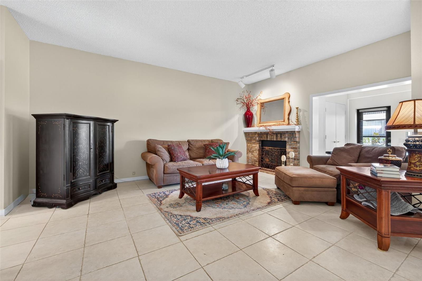 3001 LANDMARK BLVD #102