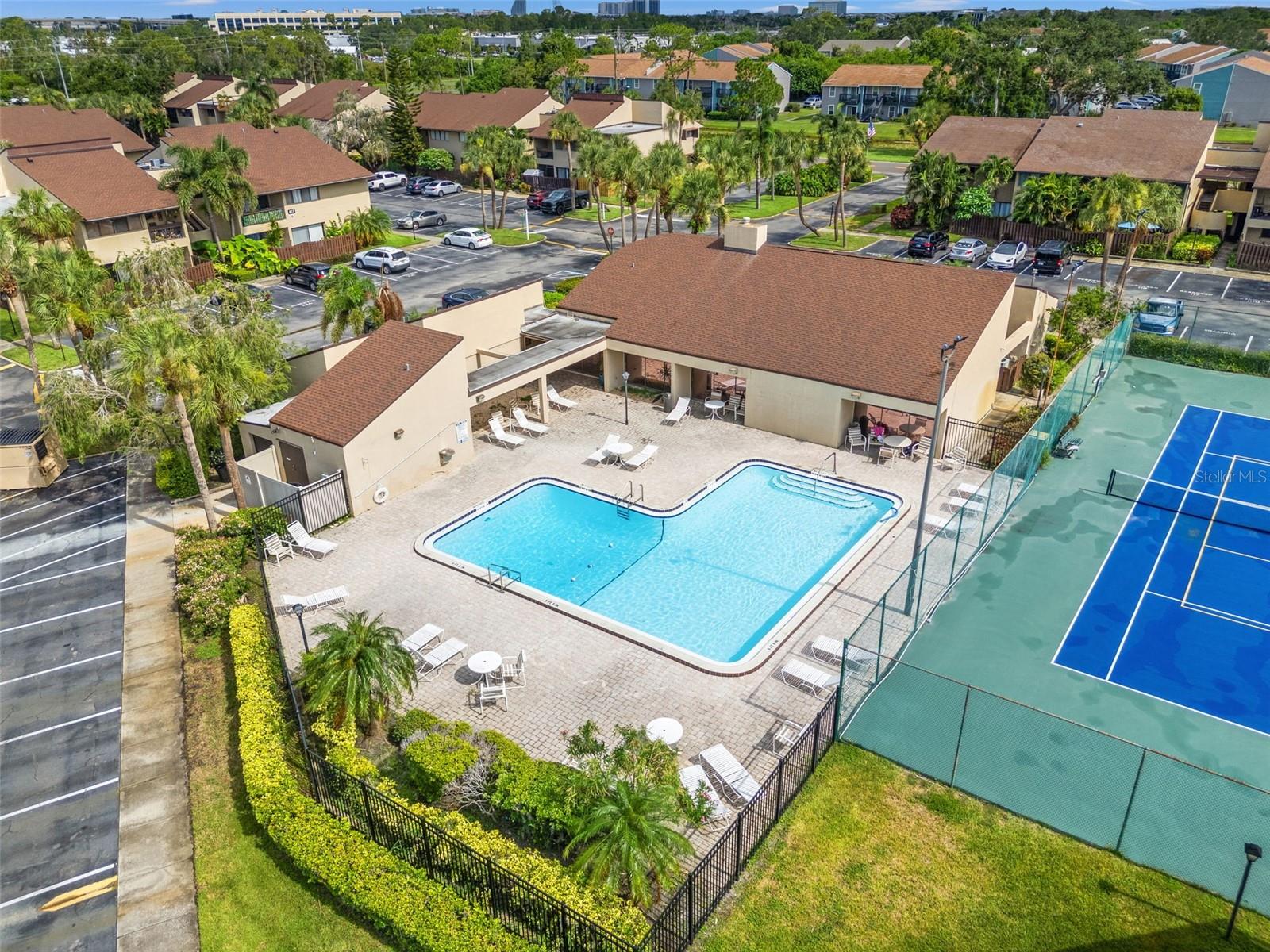 825 SOUTH VILLAGE DR N #201