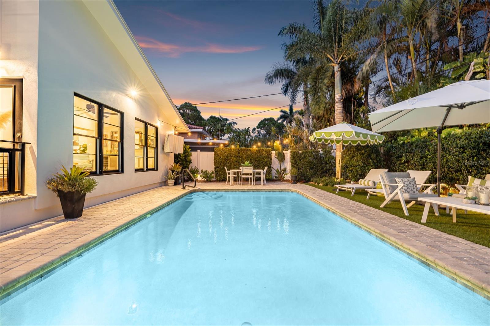 235 SNELL ISLE BLVD NE