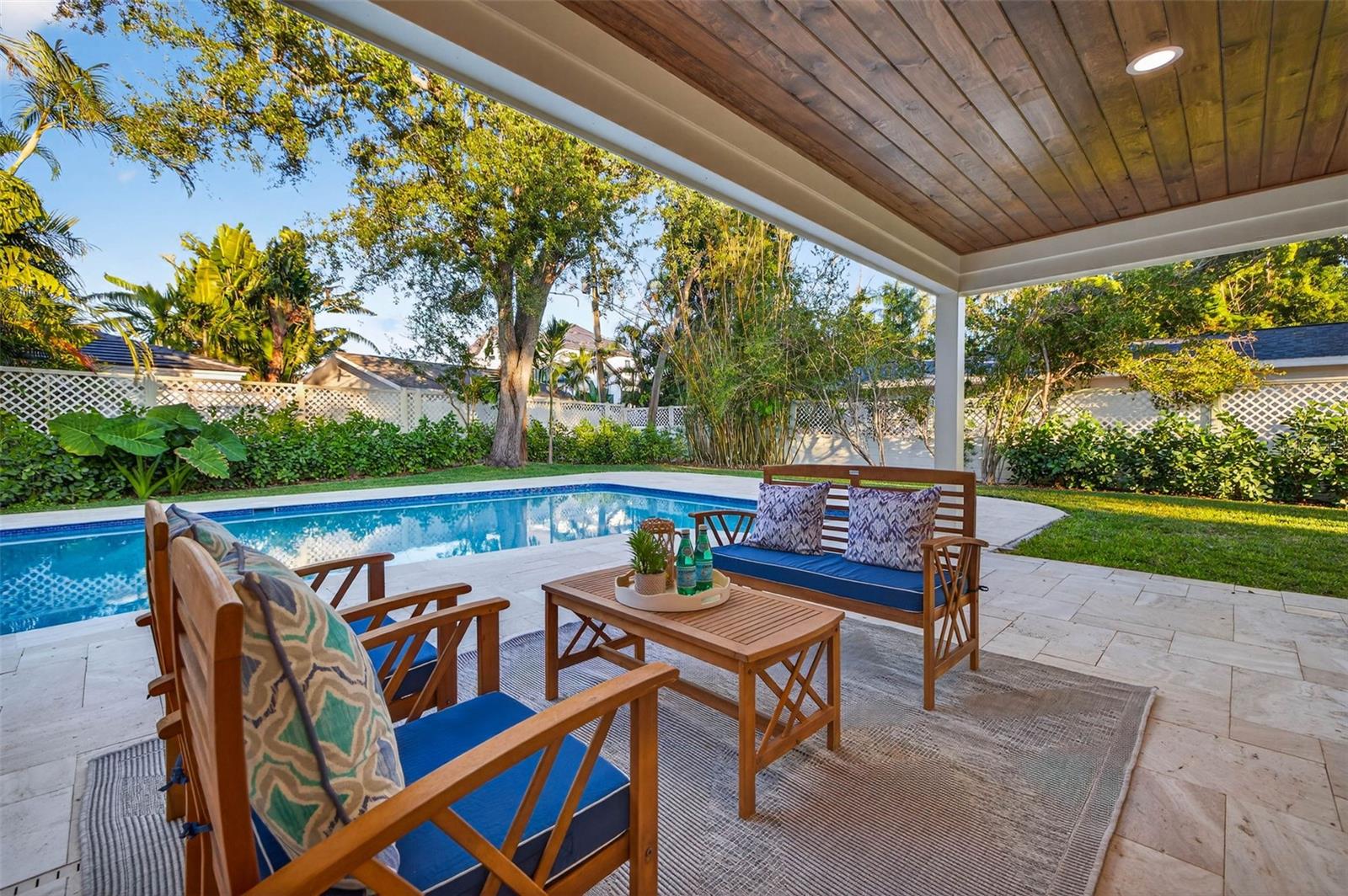 1222 BRIGHTWATERS BLVD NE