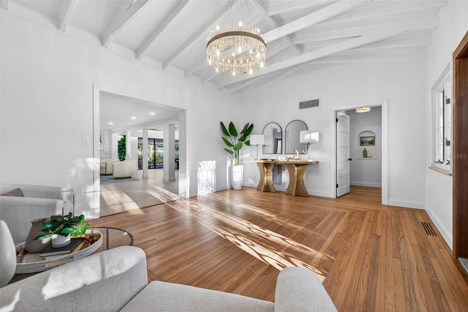 1222 BRIGHTWATERS BLVD NE