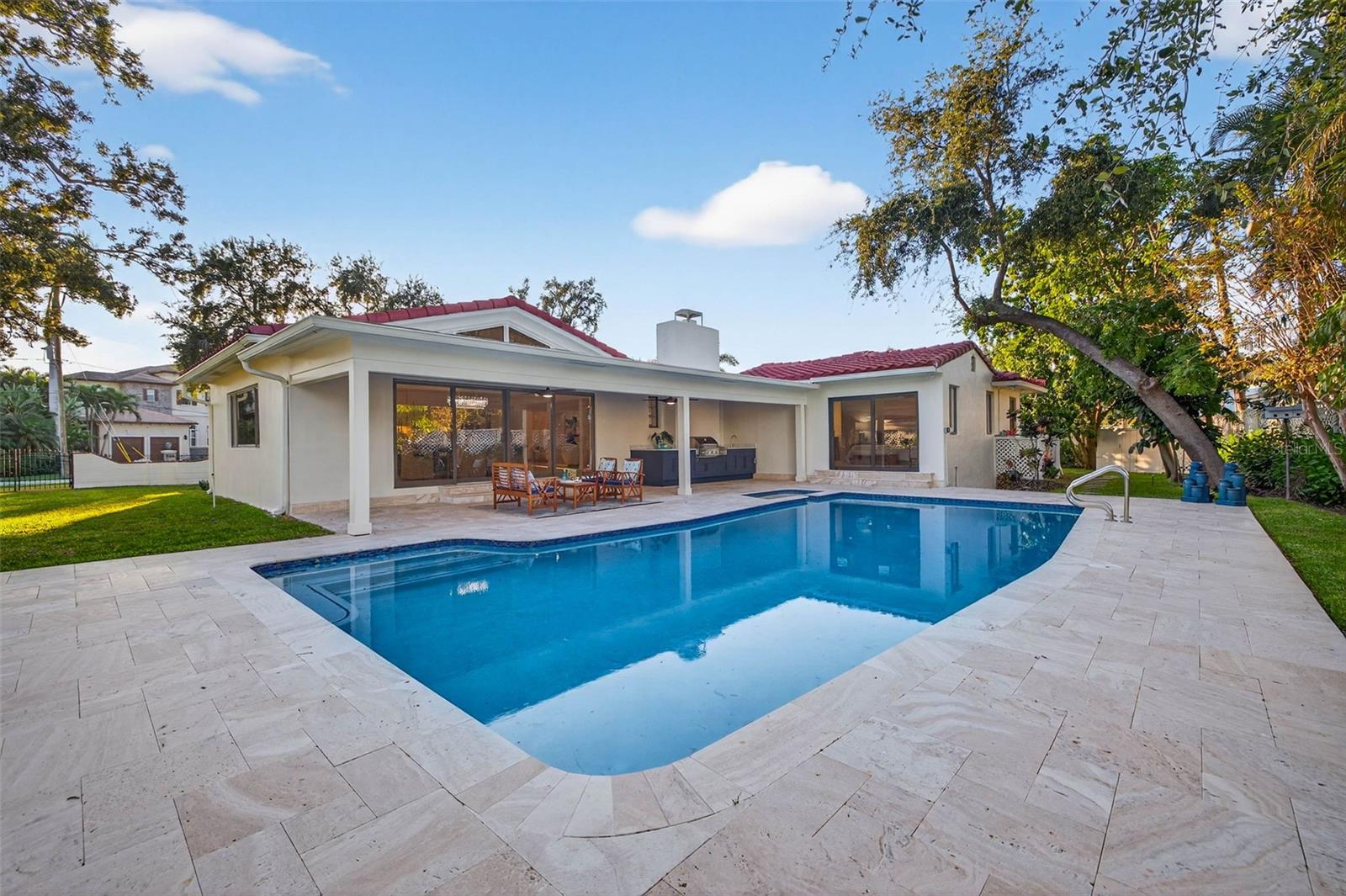 1222 BRIGHTWATERS BLVD NE