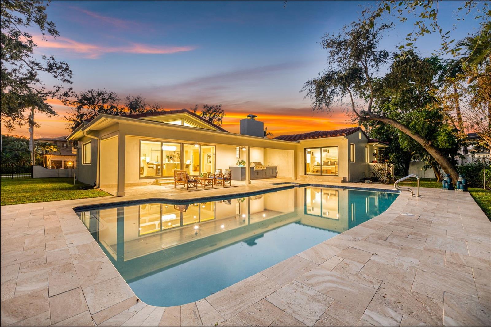 1222 BRIGHTWATERS BLVD NE