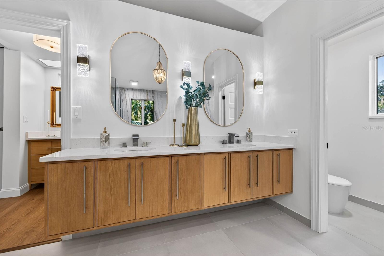 1222 BRIGHTWATERS BLVD NE