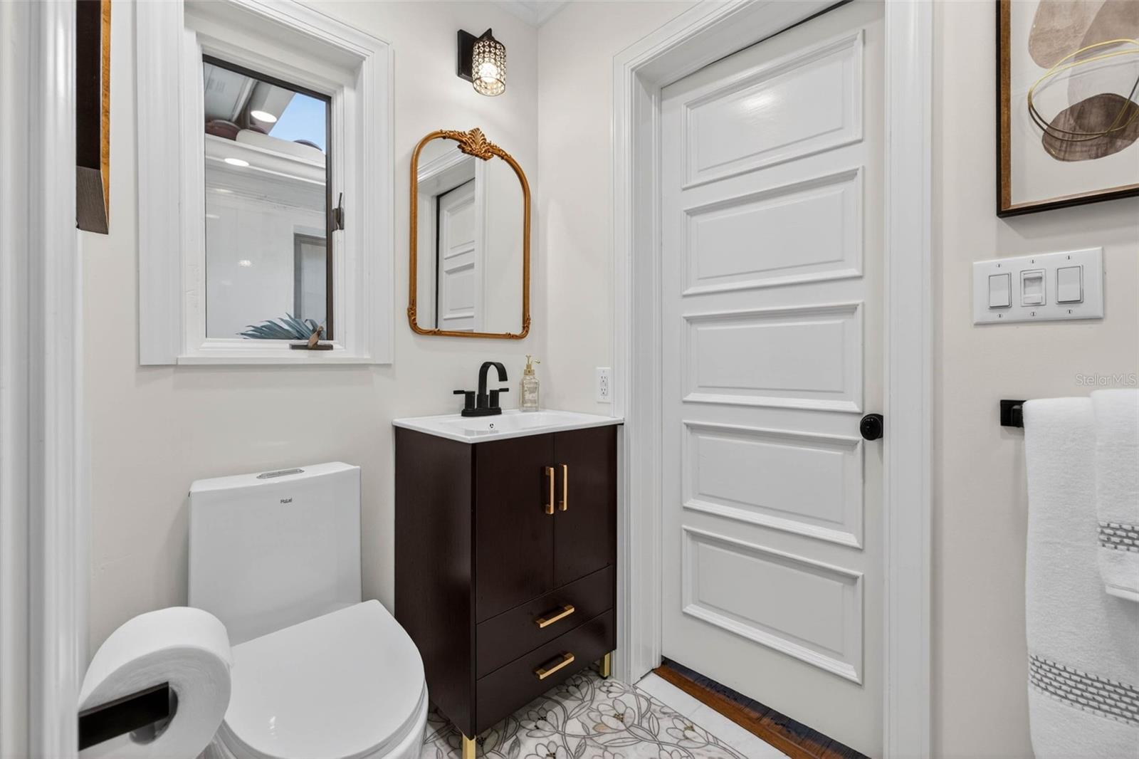 1222 BRIGHTWATERS BLVD NE