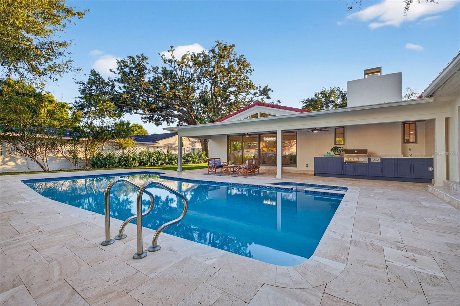 1222 BRIGHTWATERS BLVD NE