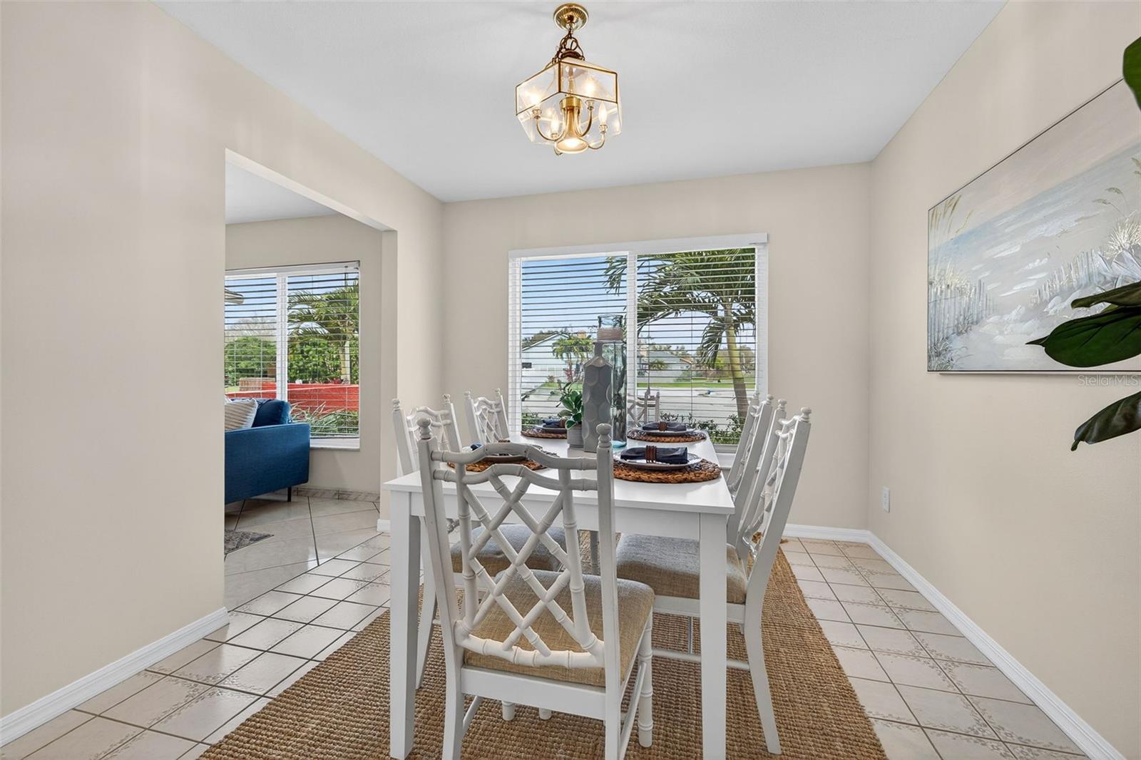 1700 GLEN LAKES BLVD N