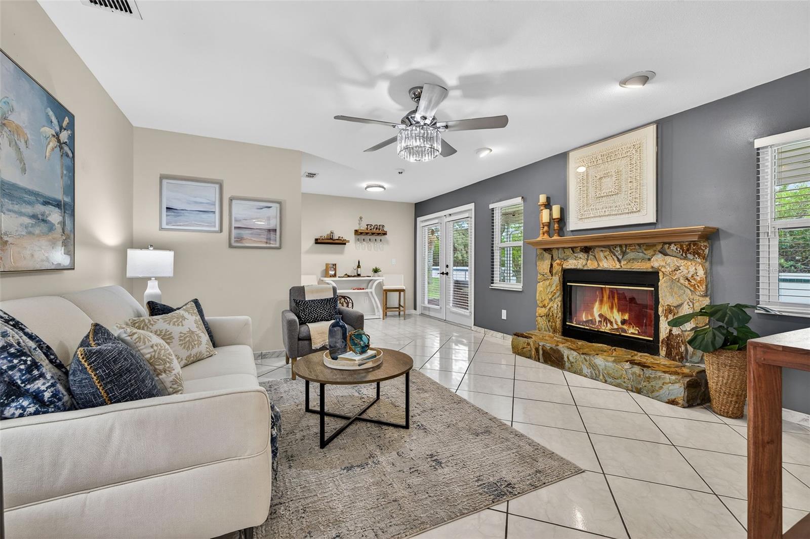 1700 GLEN LAKES BLVD N