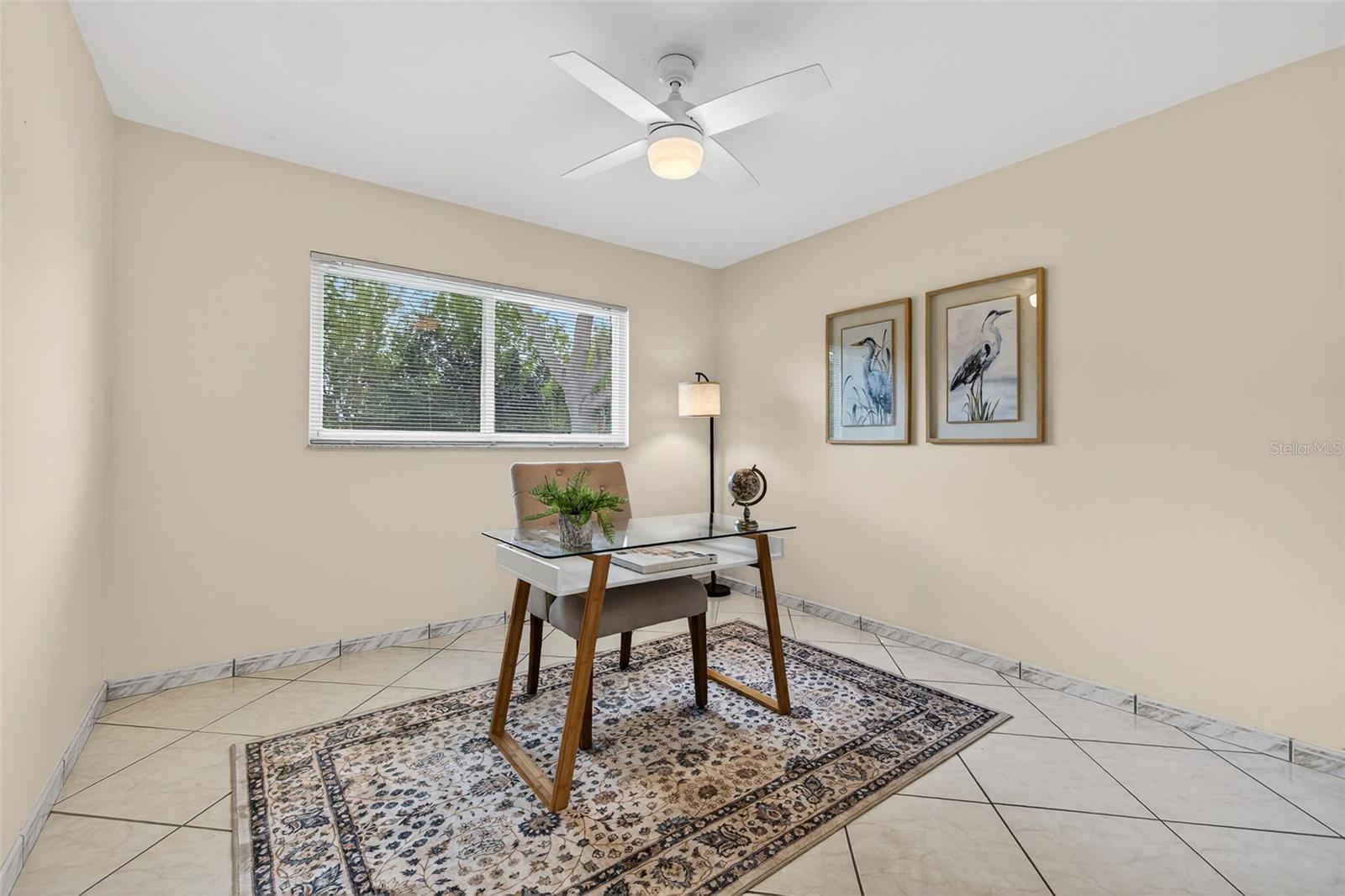 1700 GLEN LAKES BLVD N