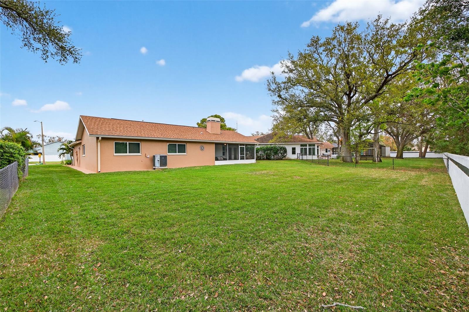 1700 GLEN LAKES BLVD N