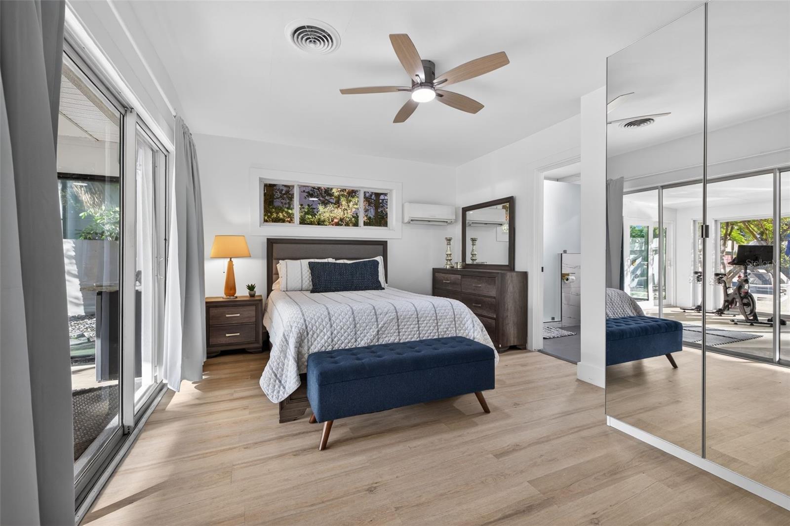 490 COFFEE POT RIVIERA NE