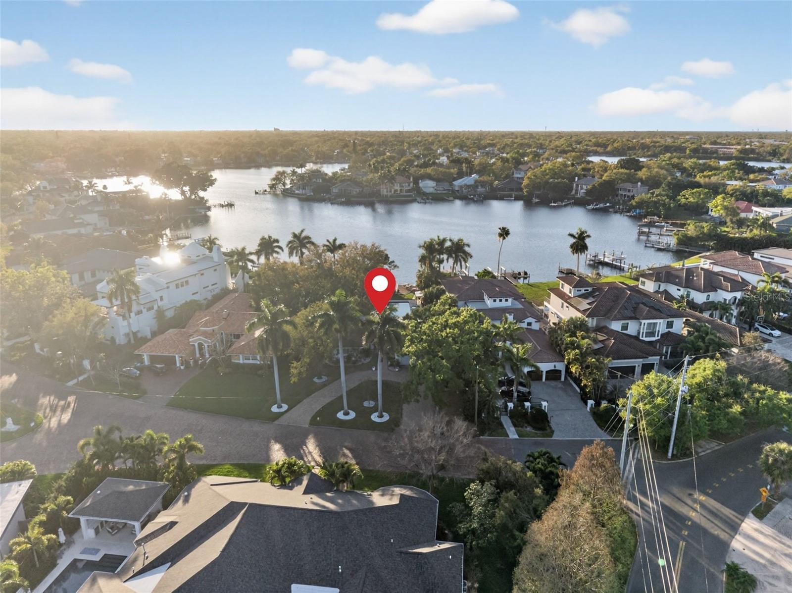 490 COFFEE POT RIVIERA NE