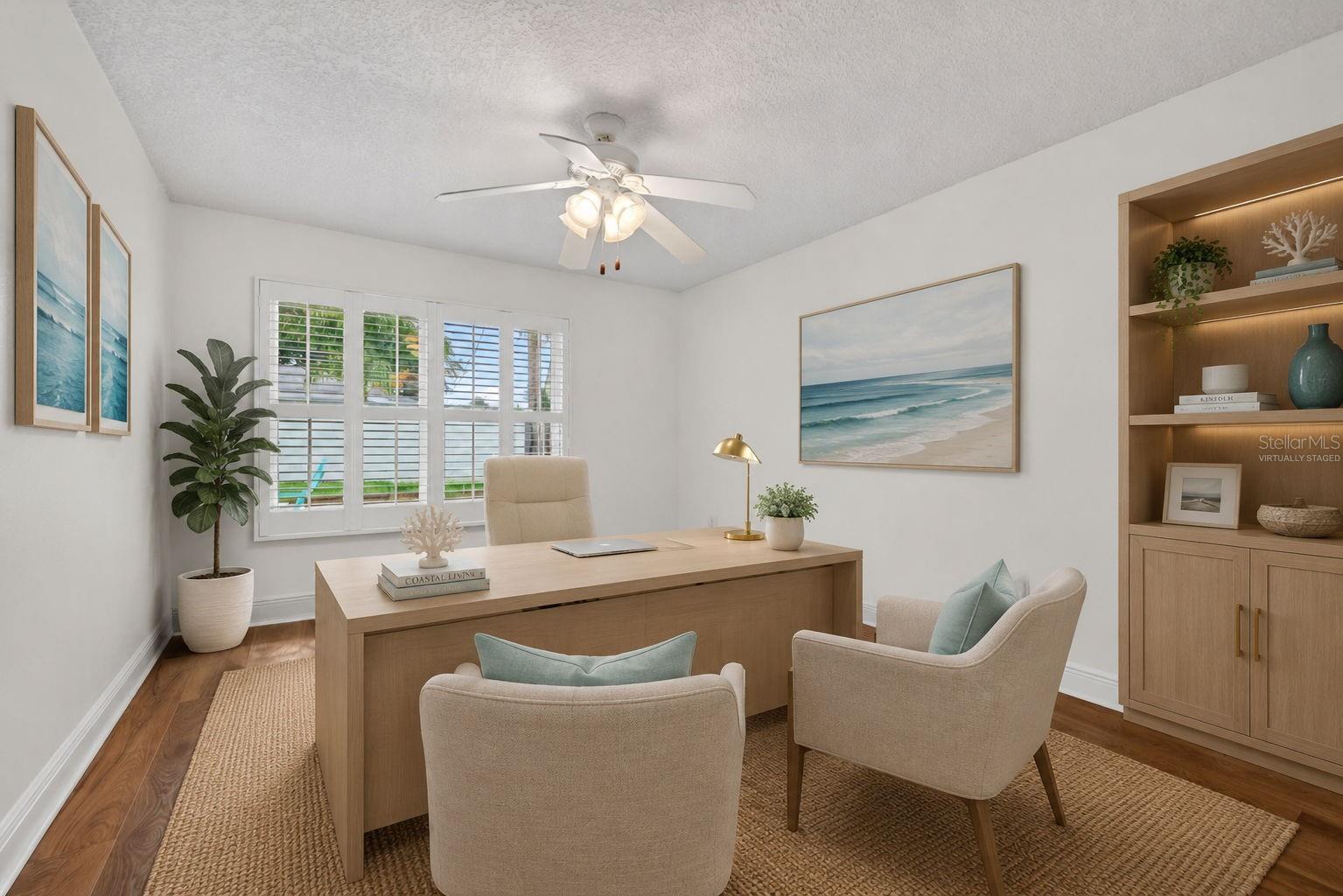 1022 EDEN ISLE DR NE