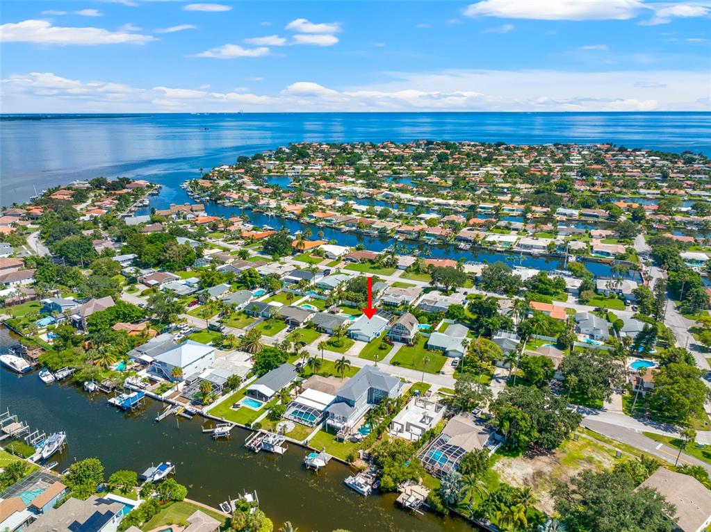 2050 BAYOU GRANDE BLVD NE