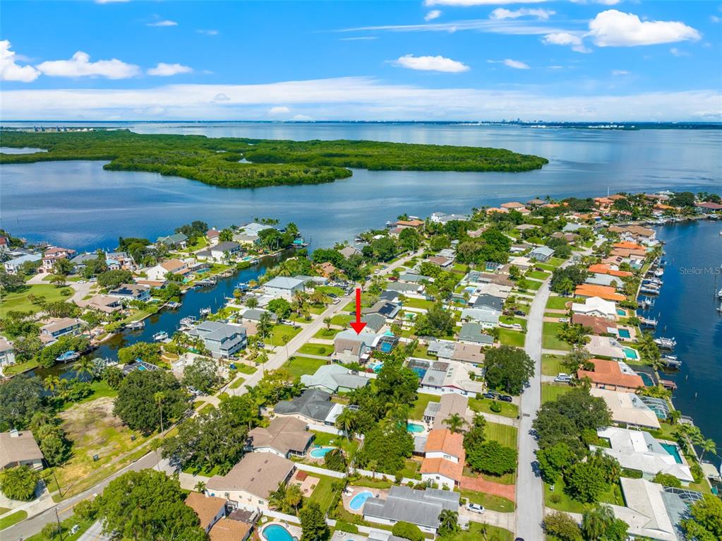 2050 BAYOU GRANDE BLVD NE