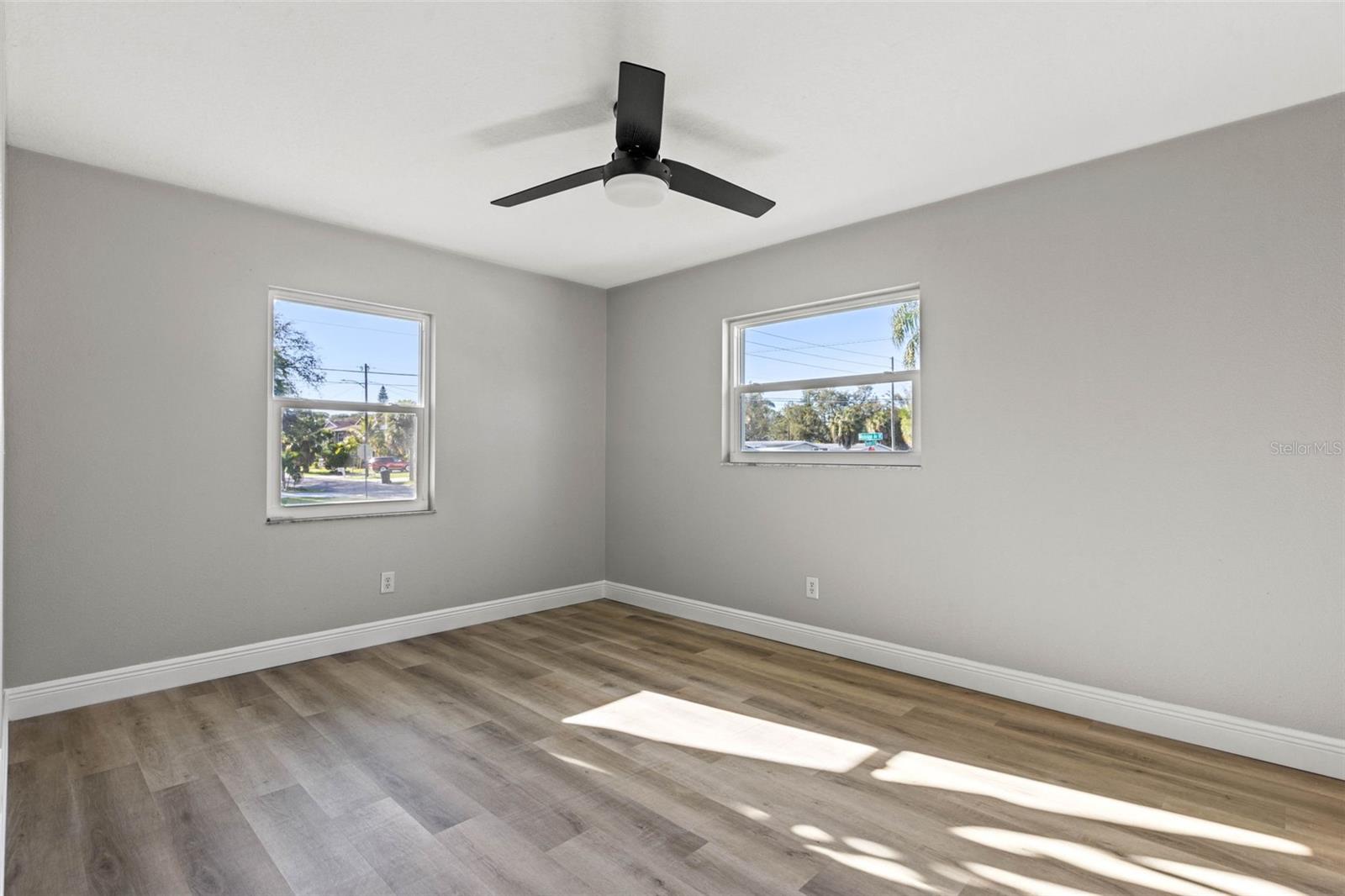 1800 MISSISSIPPI AVE NE