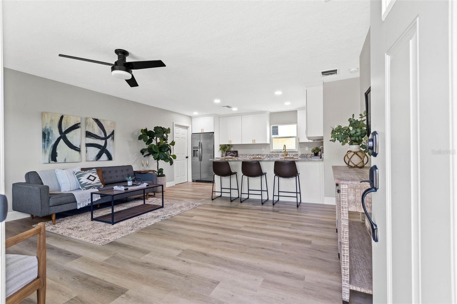 1800 MISSISSIPPI AVE NE