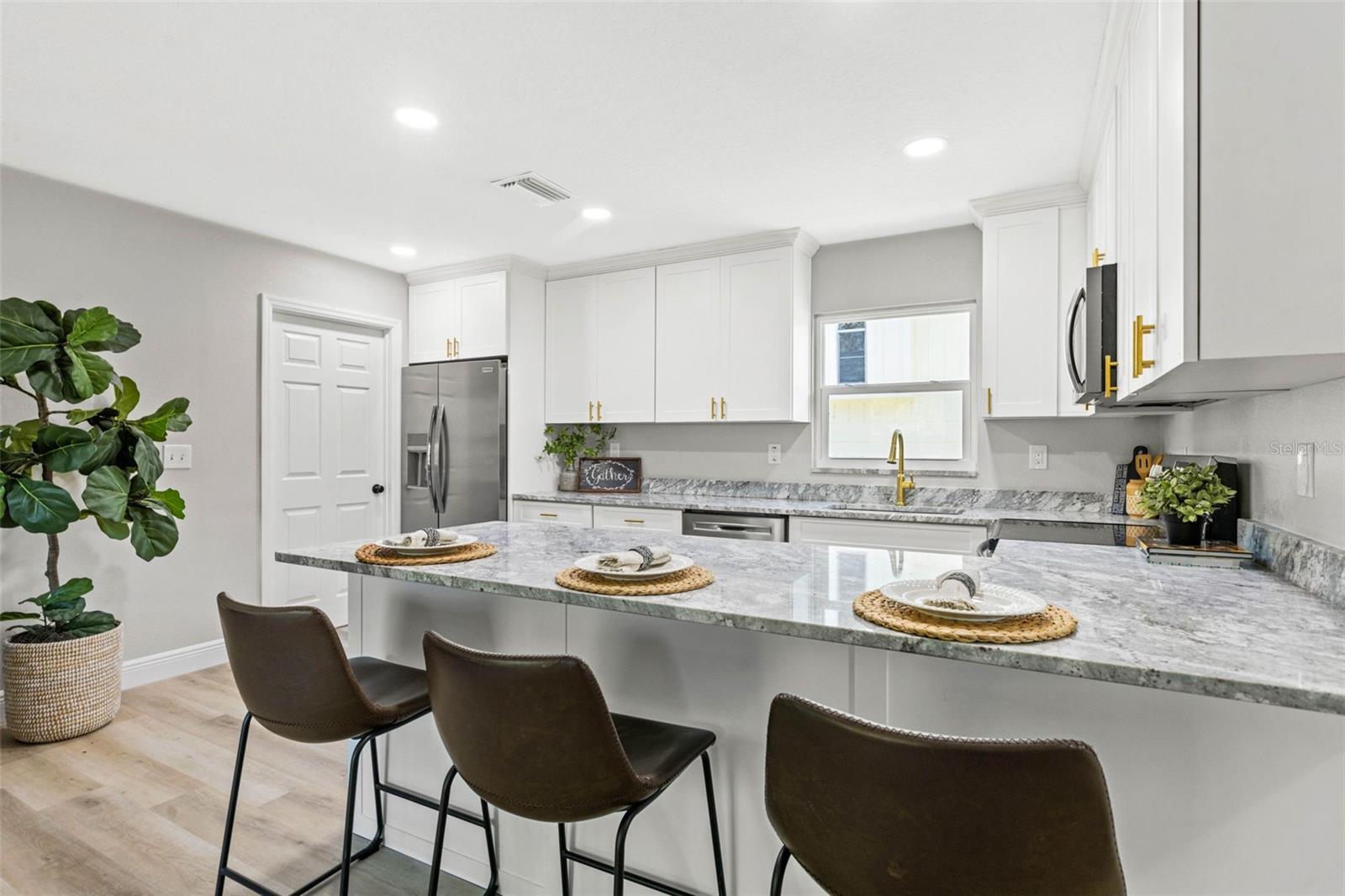 1800 MISSISSIPPI AVE NE