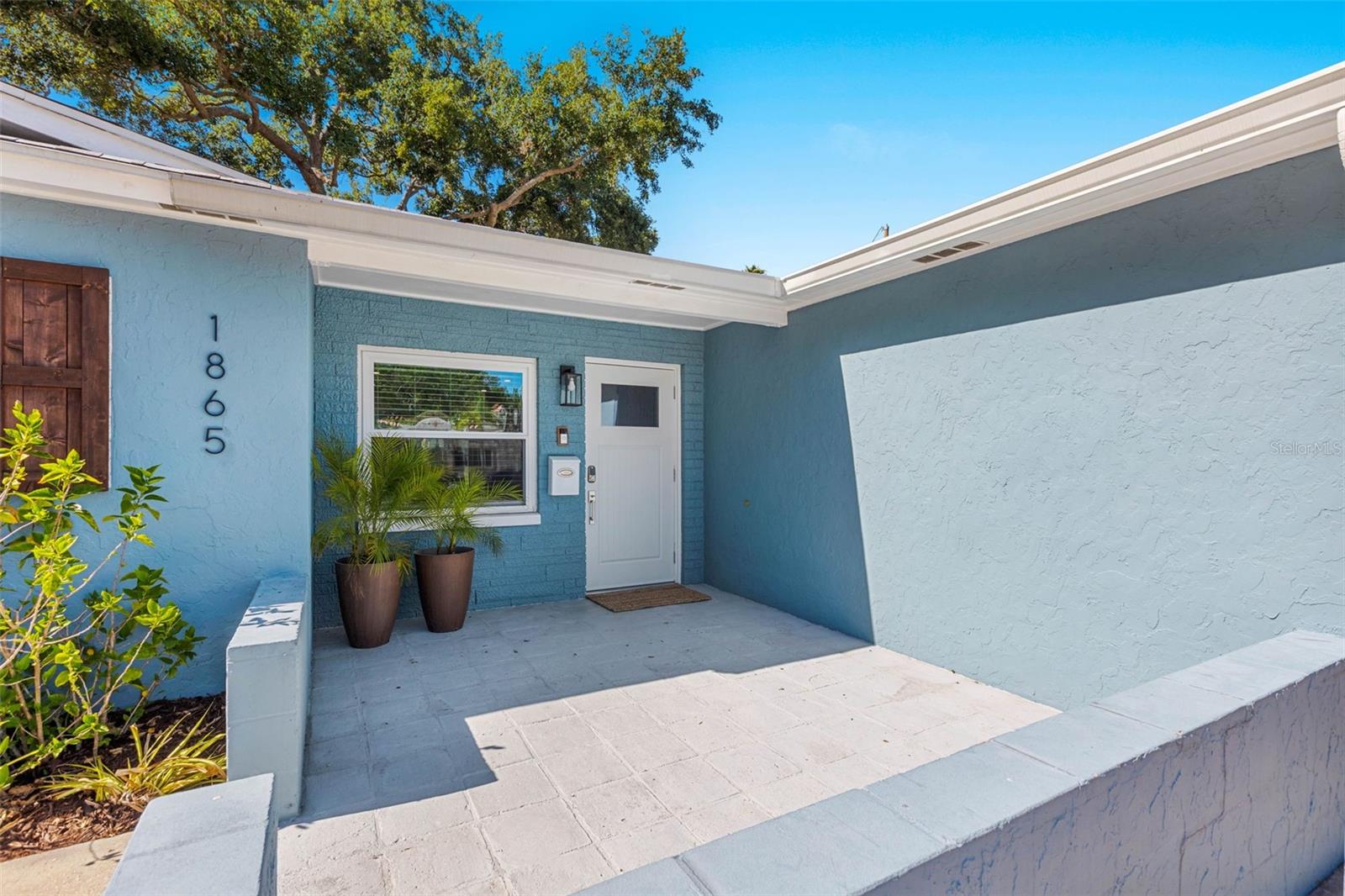 1865 NEBRASKA AVE NE