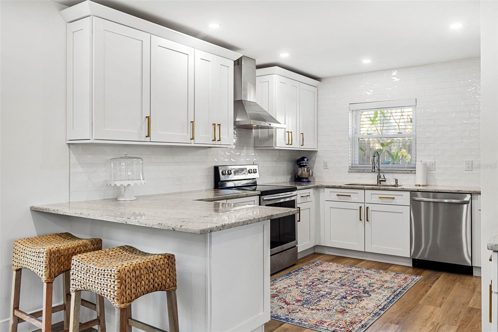 1865 NEBRASKA AVE NE