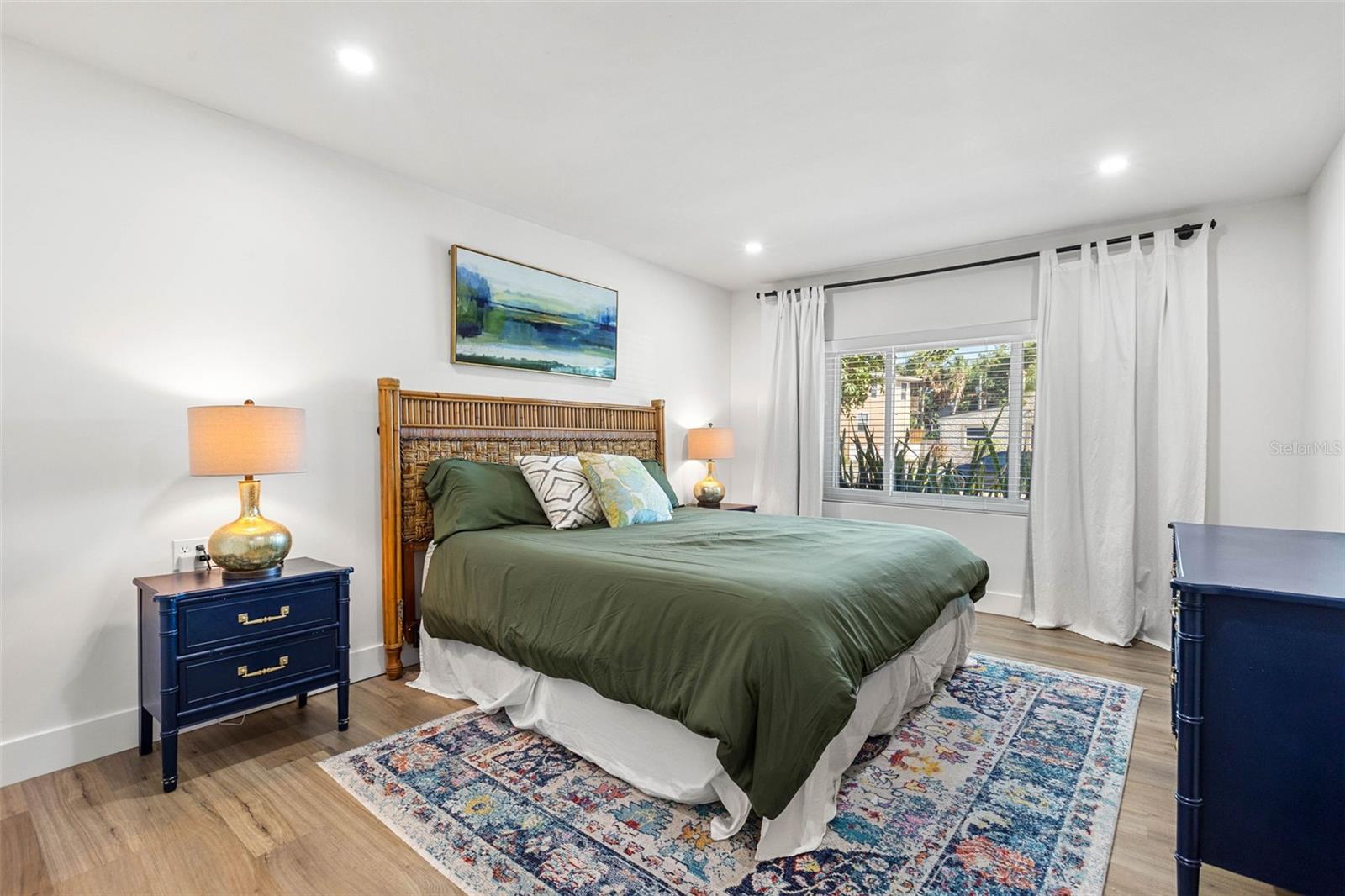 1865 NEBRASKA AVE NE