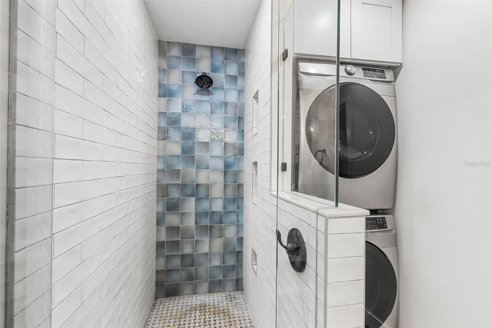 1865 NEBRASKA AVE NE