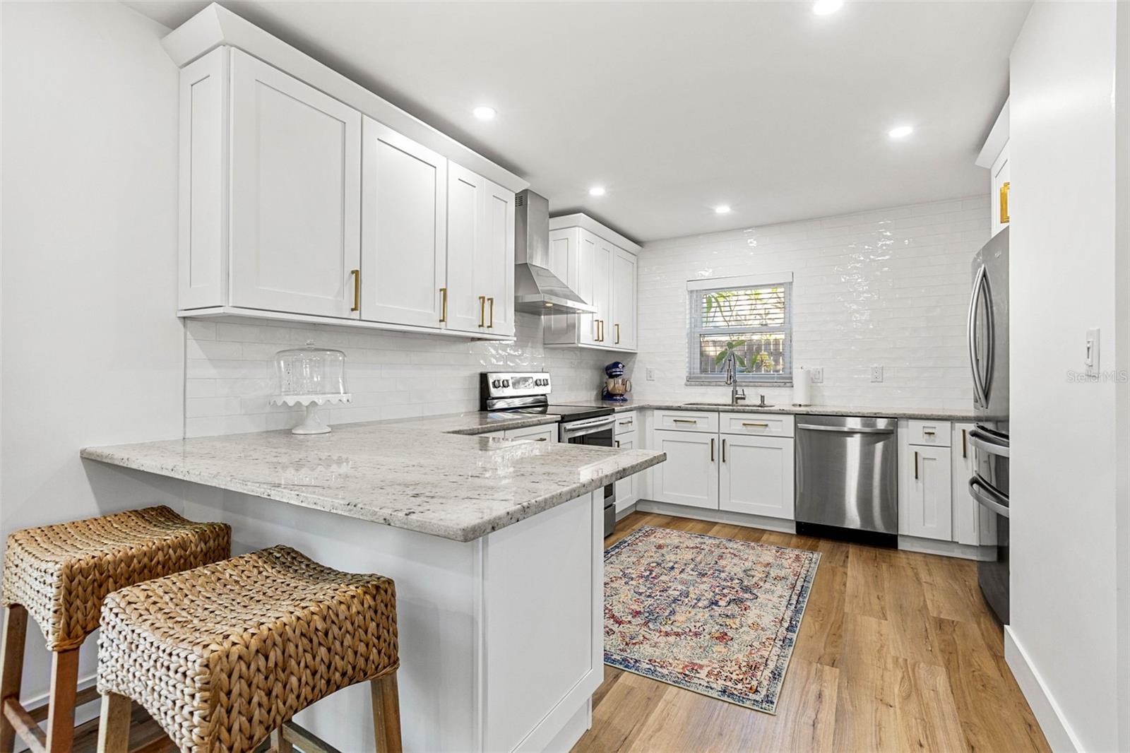 1865 NEBRASKA AVE NE