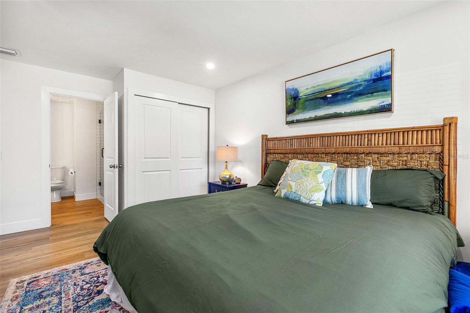 1865 NEBRASKA AVE NE