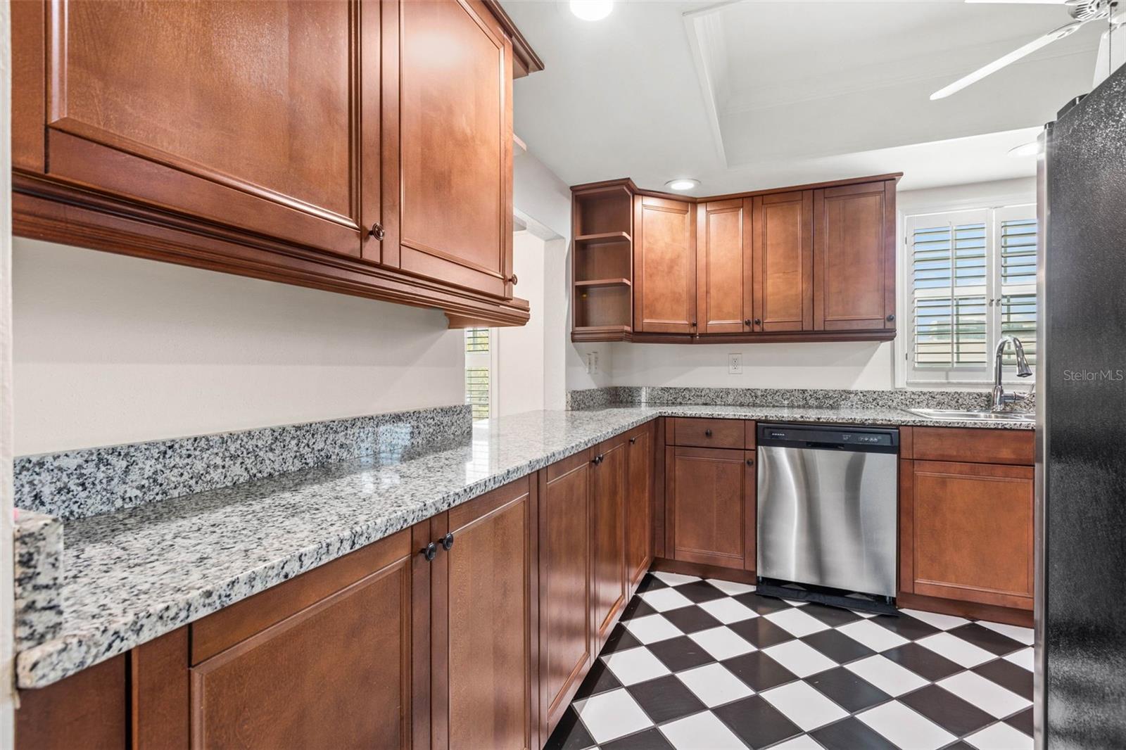 2453 EGRET BLVD #O203