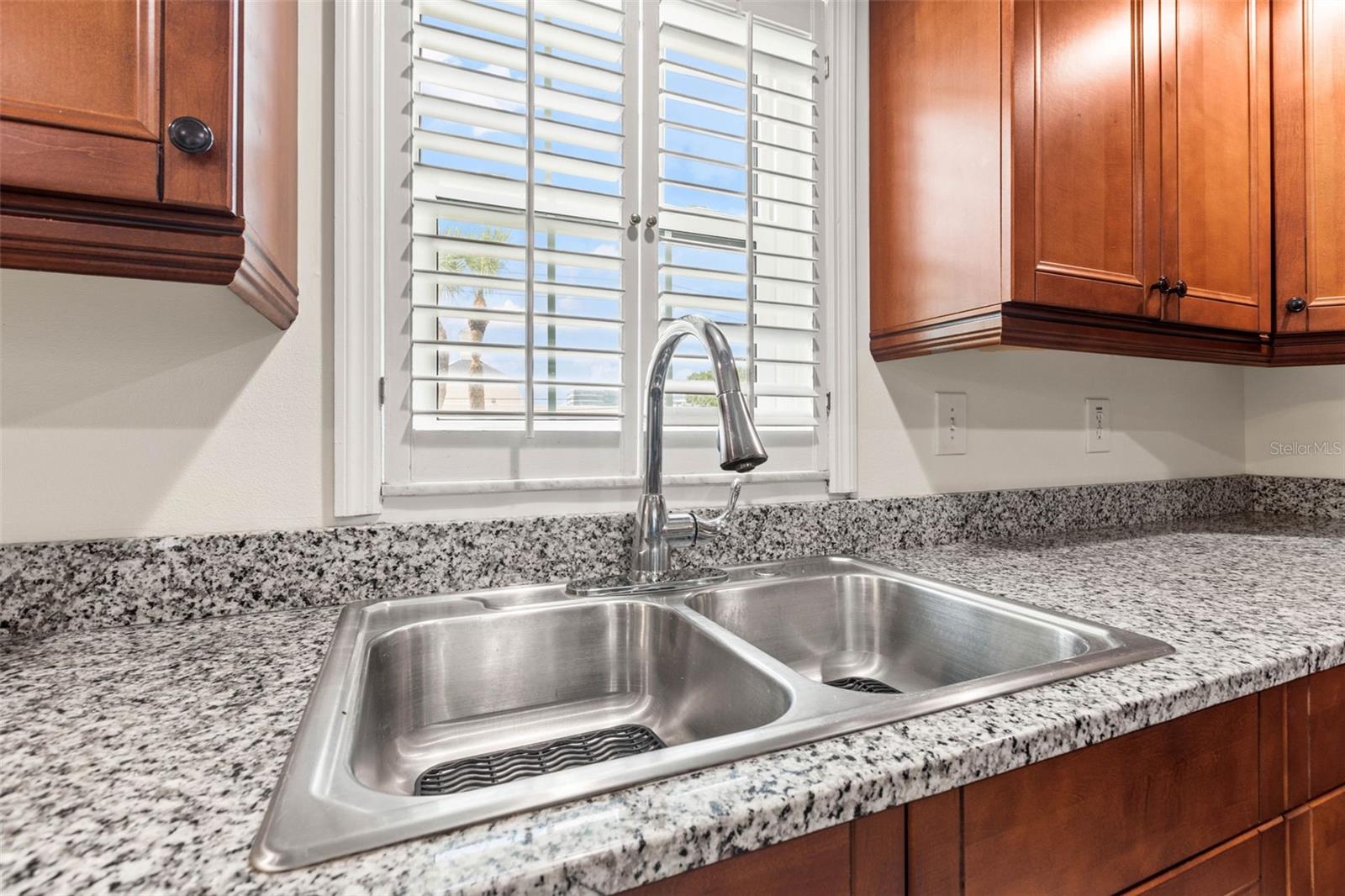 2453 EGRET BLVD #O203