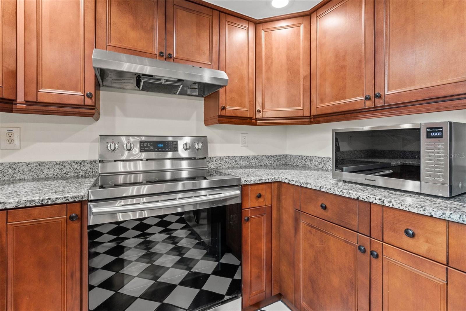 2453 EGRET BLVD #O203