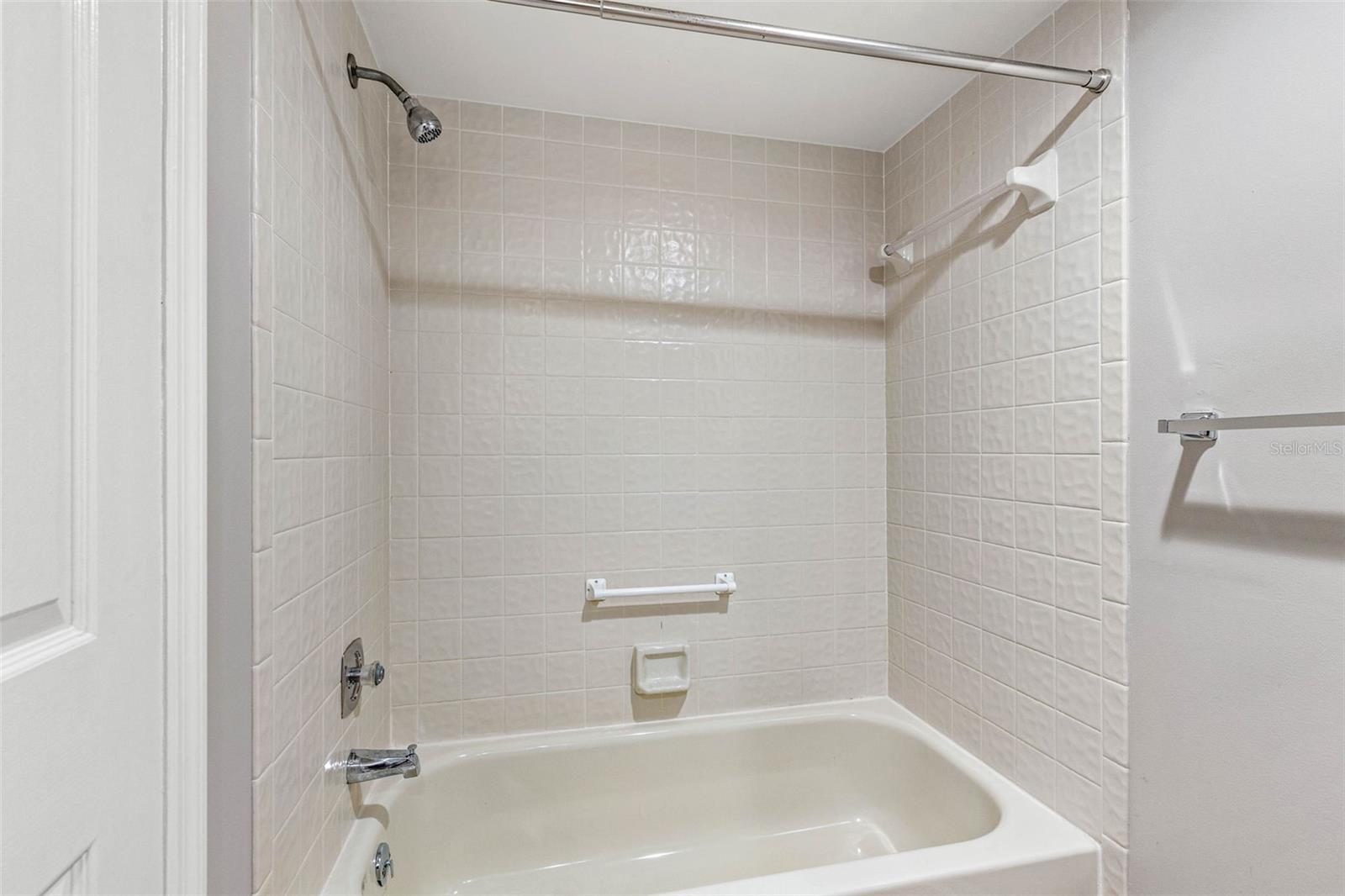 2453 EGRET BLVD #O203