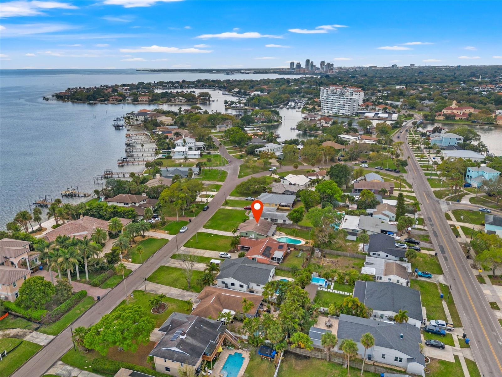 3442 BAYSHORE BLVD NE