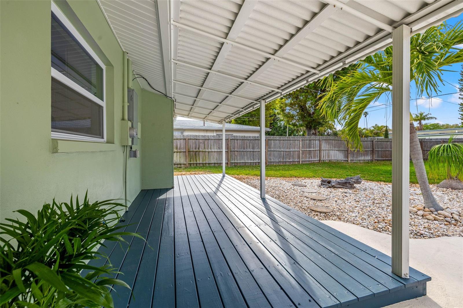 3442 BAYSHORE BLVD NE