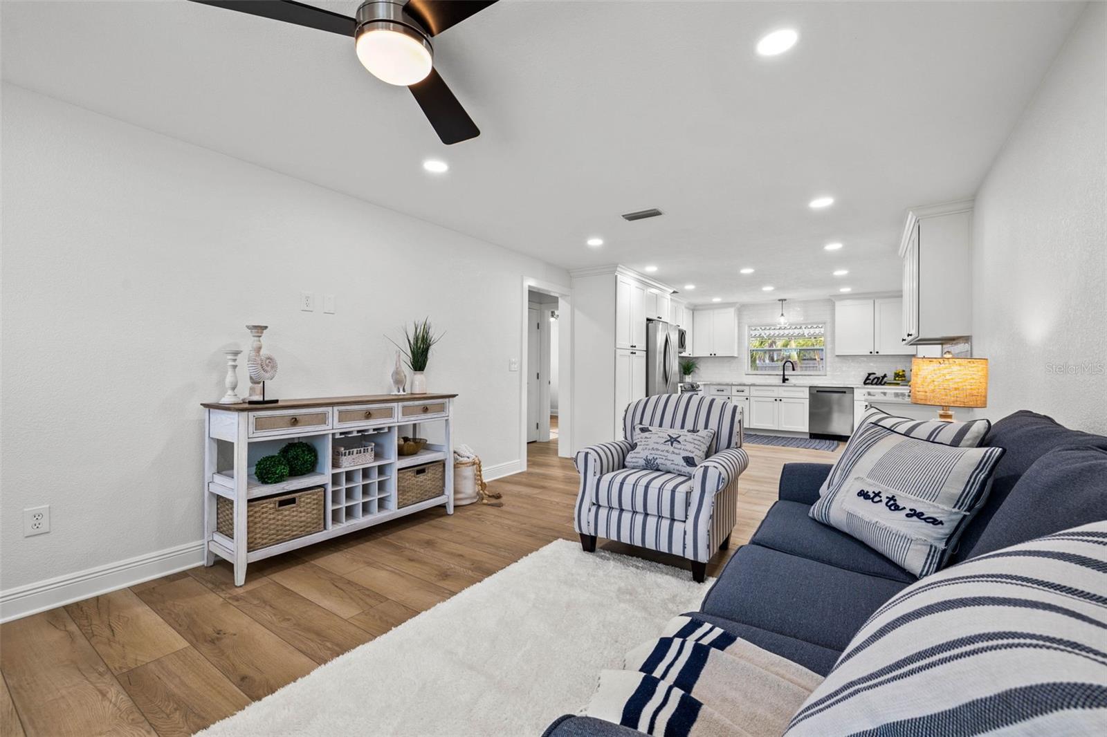 3442 BAYSHORE BLVD NE