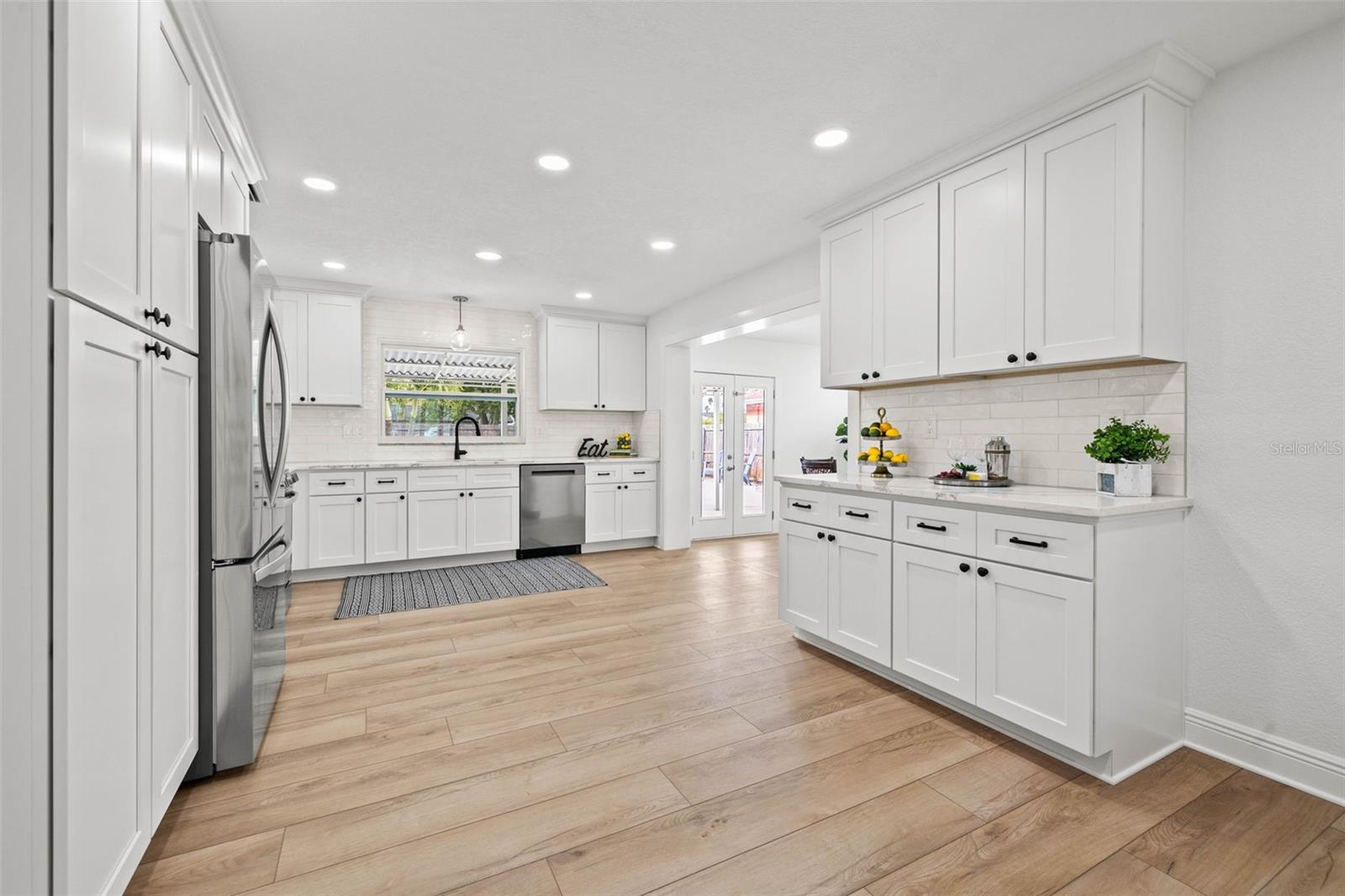 3442 BAYSHORE BLVD NE