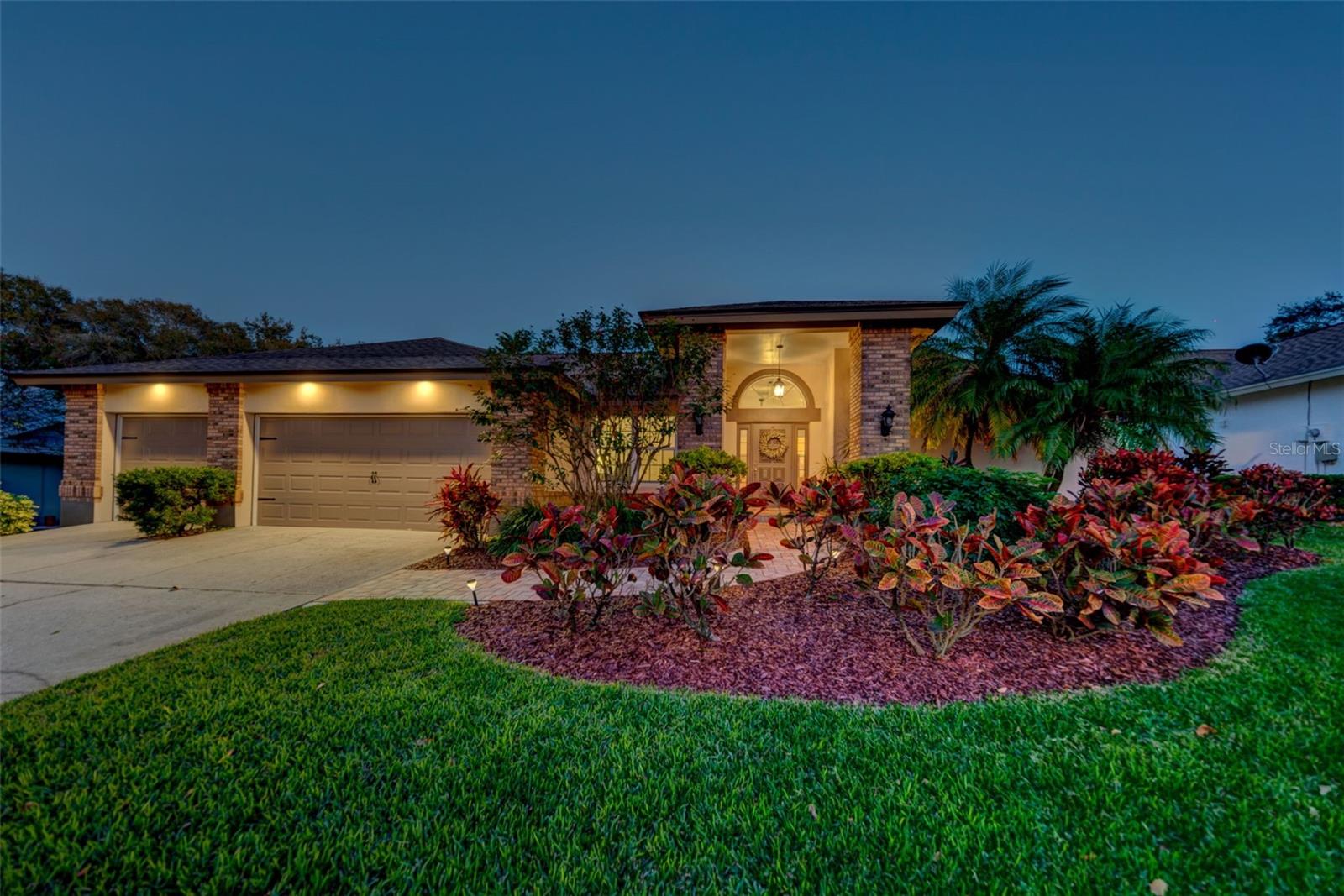 2823 LANDING WAY