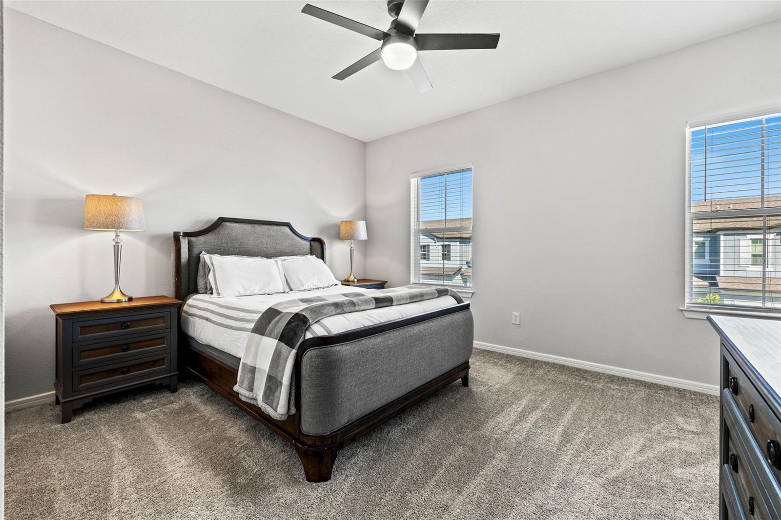 11262 BEACH WALK WAY NE