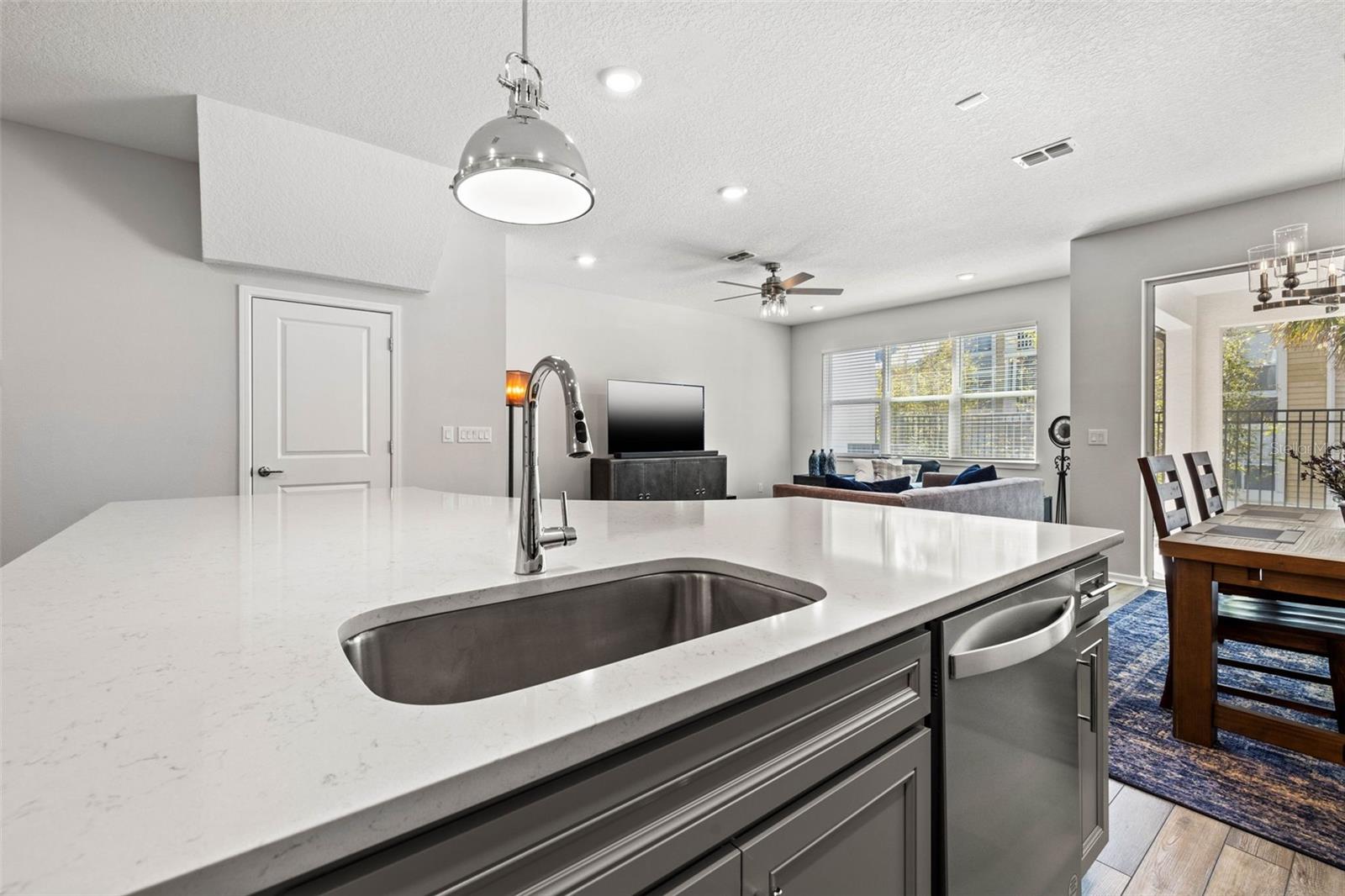 11262 BEACH WALK WAY NE