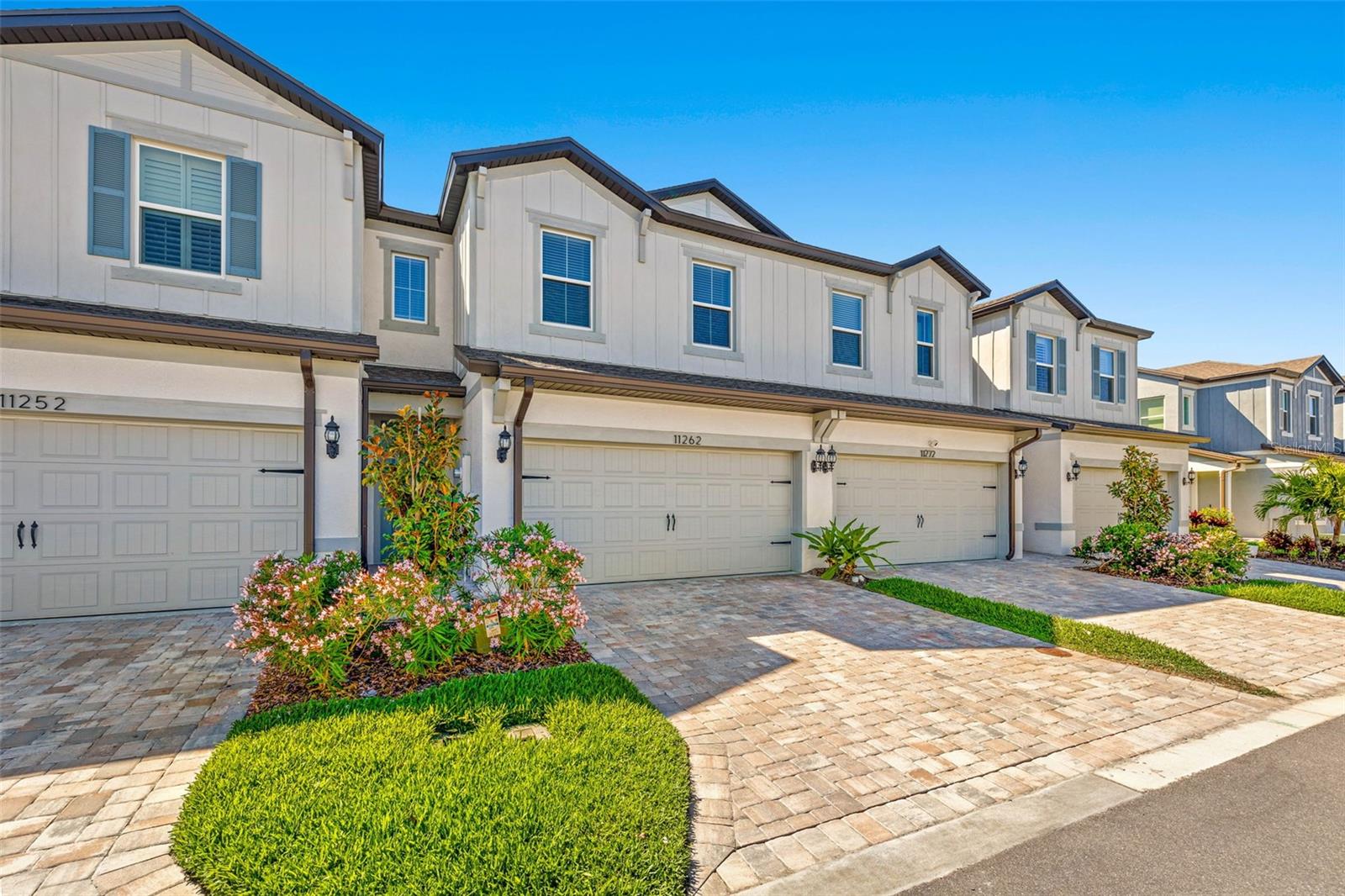 11262 BEACH WALK WAY NE