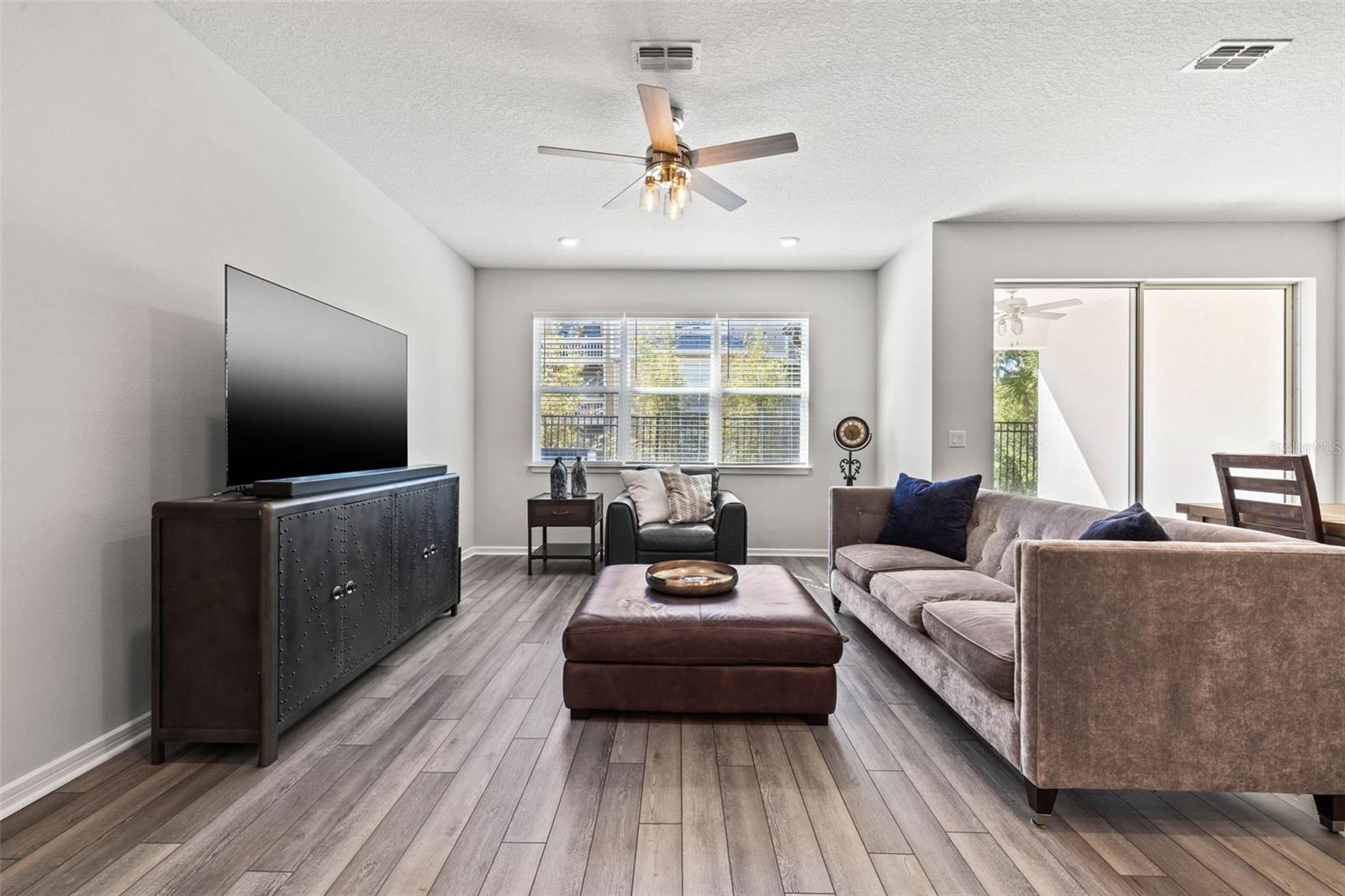 11262 BEACH WALK WAY NE