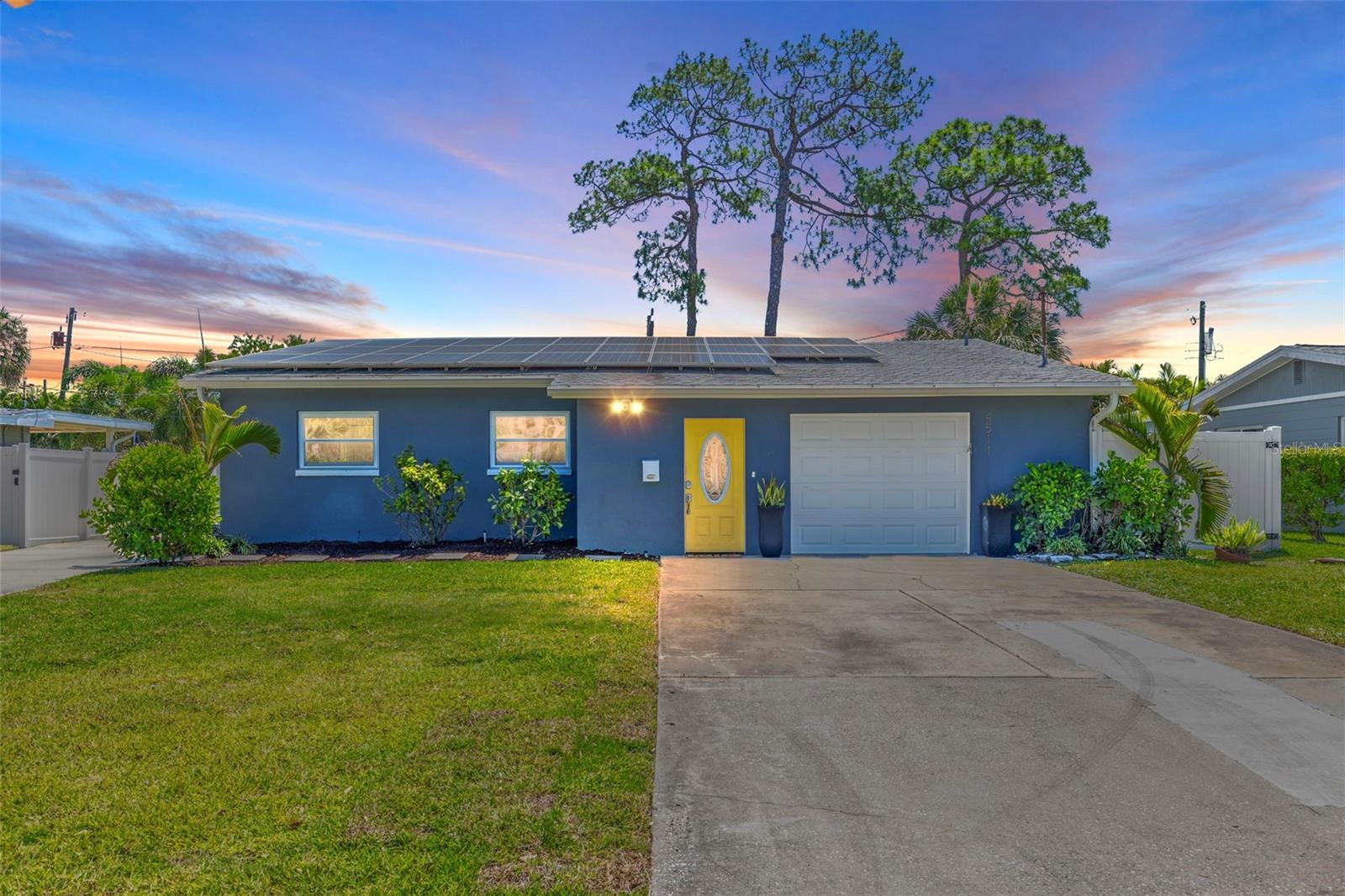 4511 HUNTINGTON ST NE