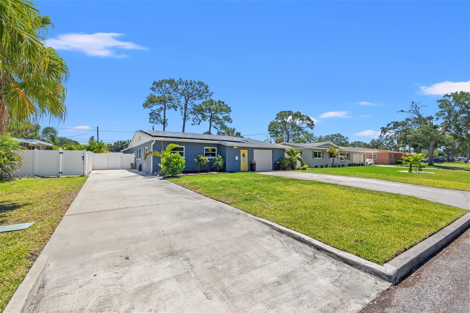 4511 HUNTINGTON ST NE