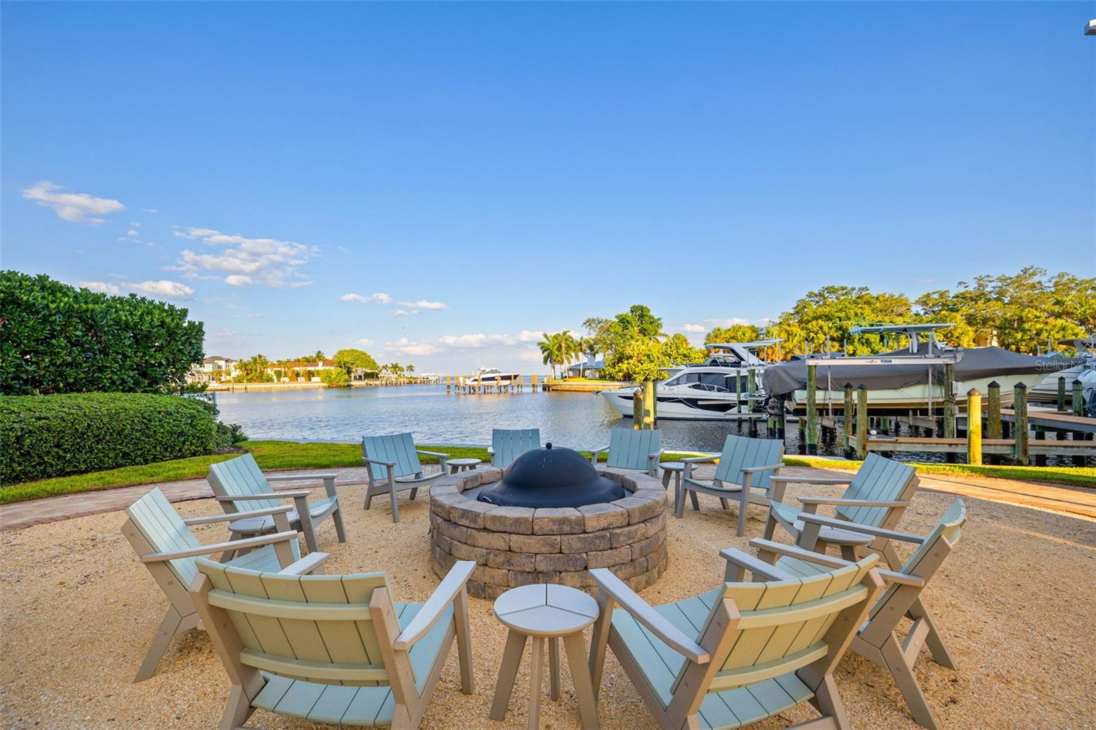 1325 SNELL ISLE BLVD NE #712